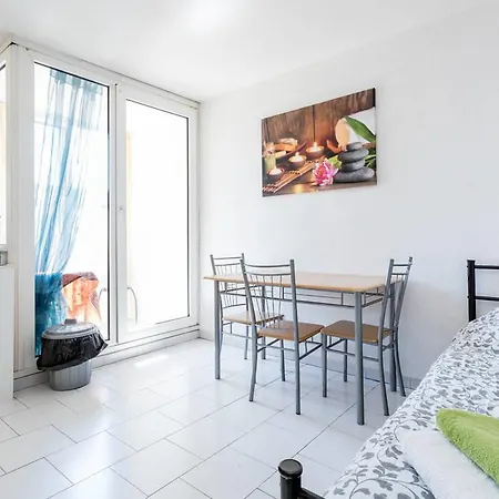 Apartment Studio Skeria Air